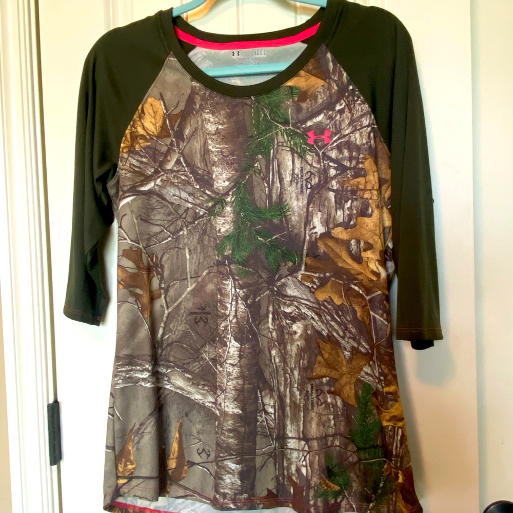 Under Armour Fitted Camo TShirt